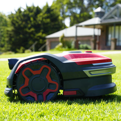 AiConic® 2 RTK Mähroboter