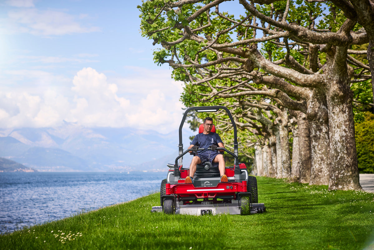 OPTIMUS™ Zero Turn Ride-On 182 cm 36 kWh R – Cramer Tools