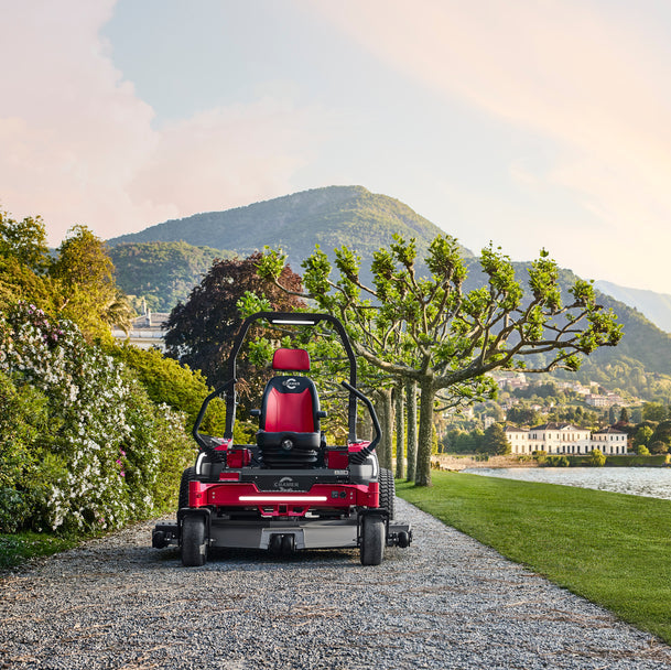 OPTIMUS™ Zero Turn Ride-On 182 cm 36 kWh R